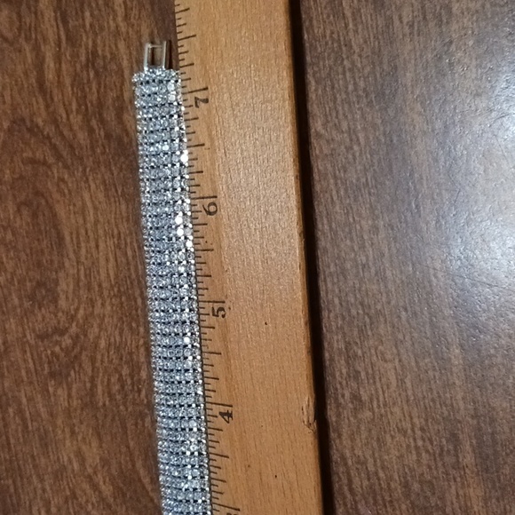 Womans 7 Row CZ Bracelet New - Picture 9 of 10